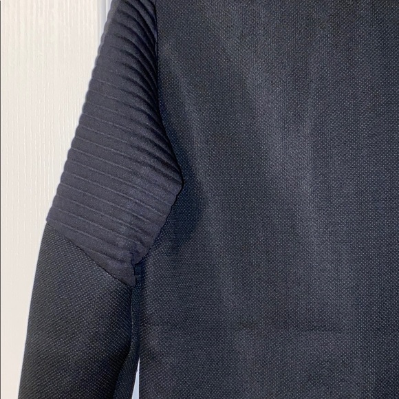 Under Armour Full Zip - Picture 5 of 5